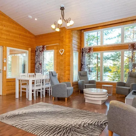 Nyaraló Naesinjoutsen By Interhome