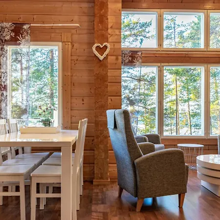 Naesinjoutsen By Interhome