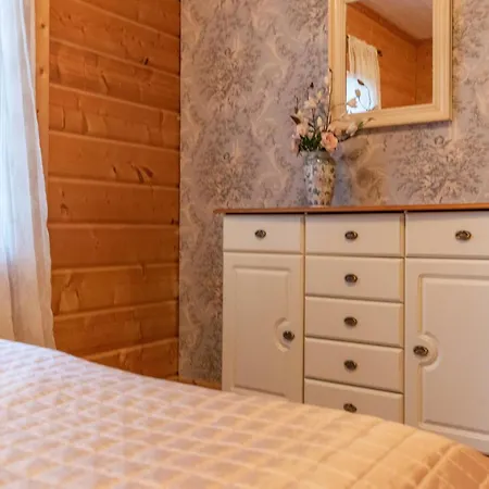 Naesinjoutsen By Interhome Kekkonen